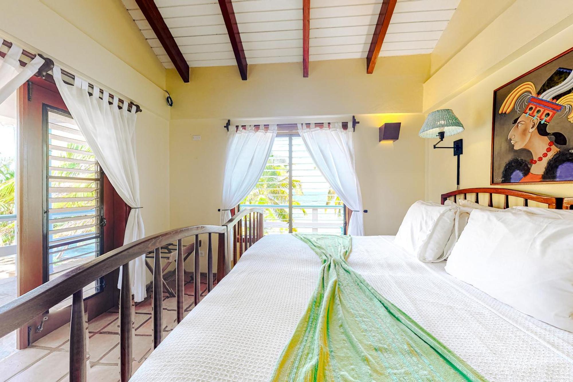Beachside Villas Gold Standard Certified Placencia Bilik gambar