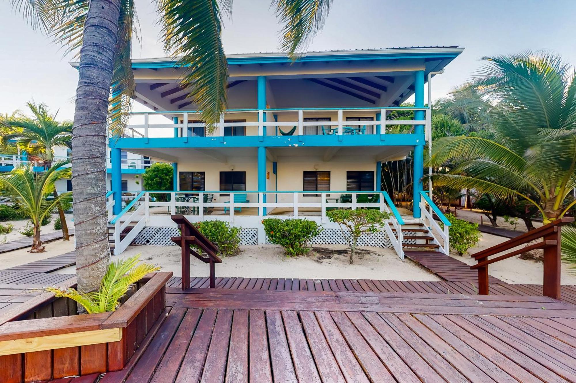 Beachside Villas Gold Standard Certified Placencia Bilik gambar