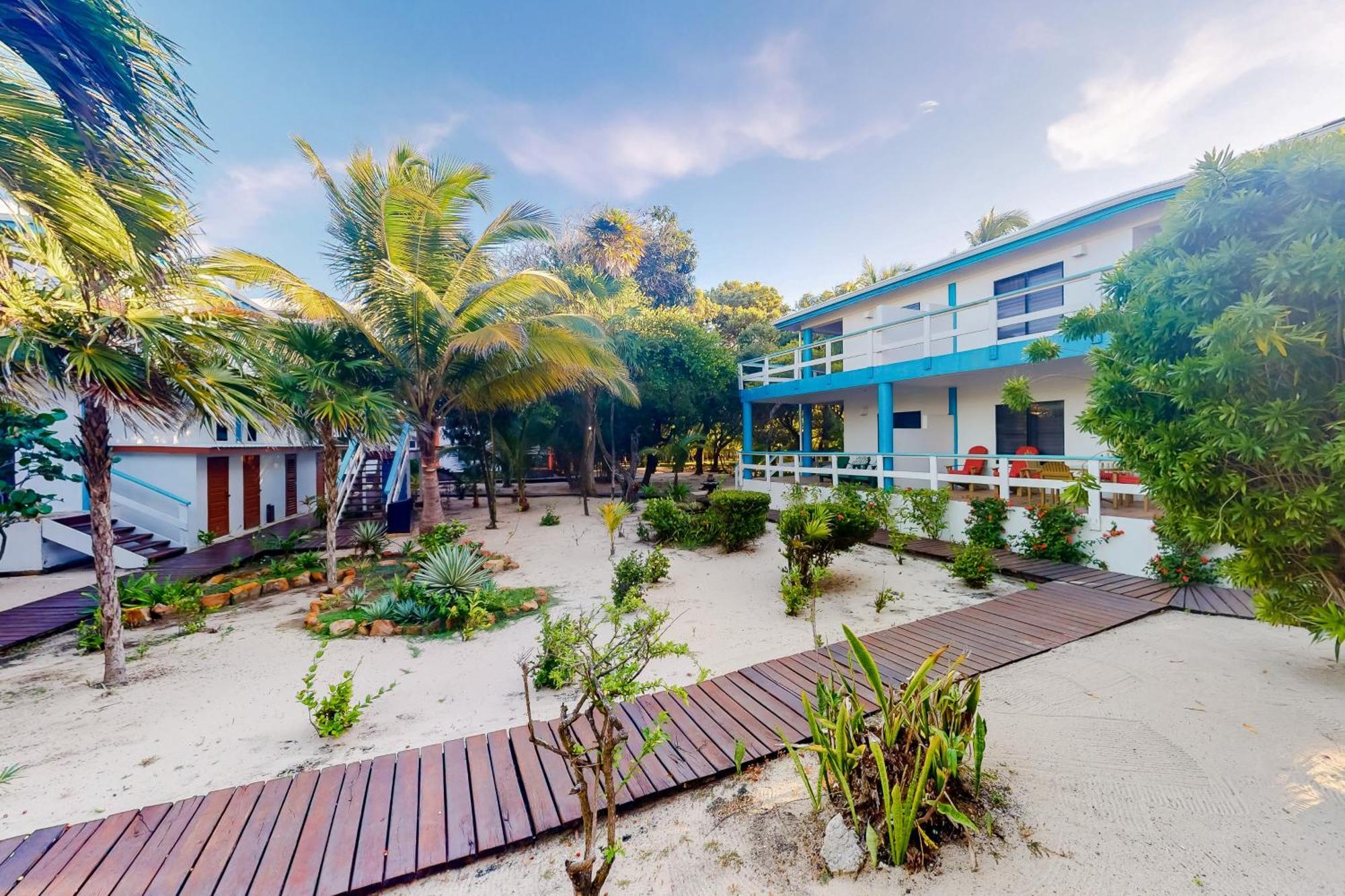 Beachside Villas Gold Standard Certified Placencia Bilik gambar